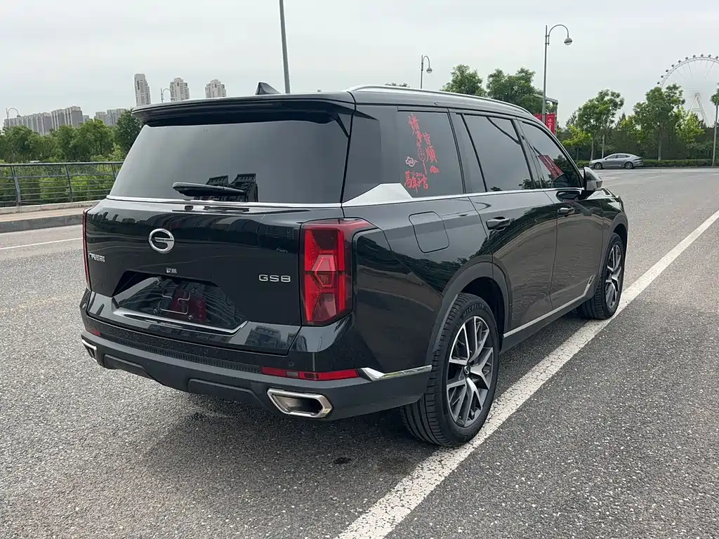 GAC Trumpchi GS8 2022 Pilot Series 2.0TGDI FWD Luxury Smart Connect Edition (7-Seater)