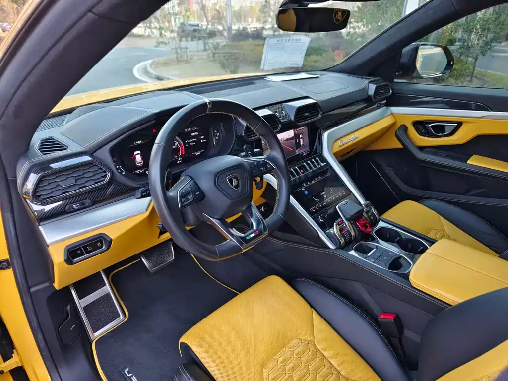 Urus 2018 4.0T V8