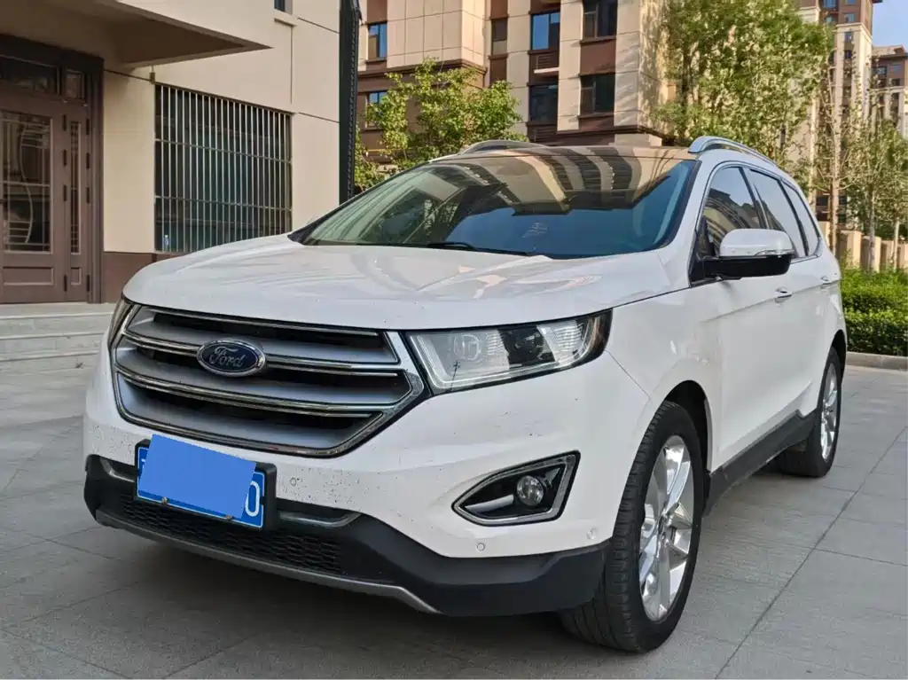 Ford Edge 2015 2.0T GTDi AWD Titanium