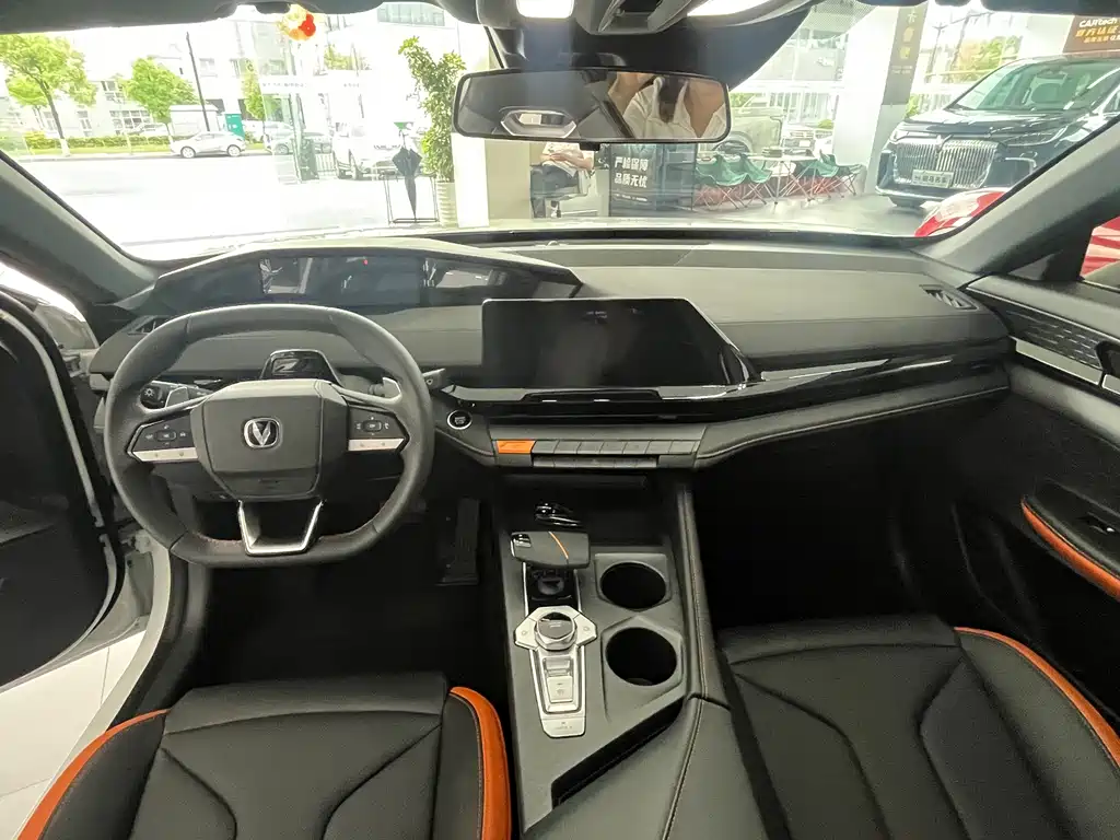 Changan UNI-V 2024 1.5T High Energy Edition