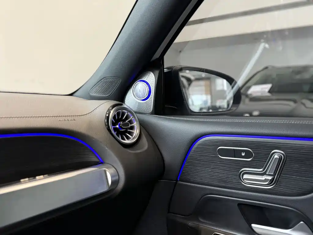 Mercedes-Benz GLB 2023 GLB 220 4MATIC