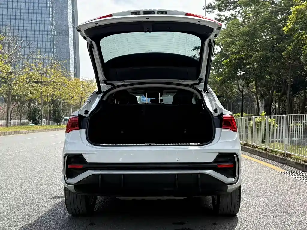Audi Q3 Sportback 2023 40 TFSI Fashion