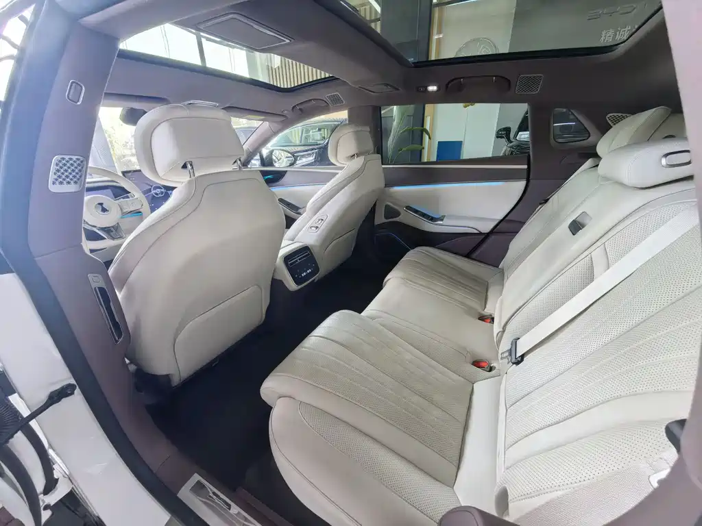 Denza Z9GT 2024 1100 AWD Ultra Edition