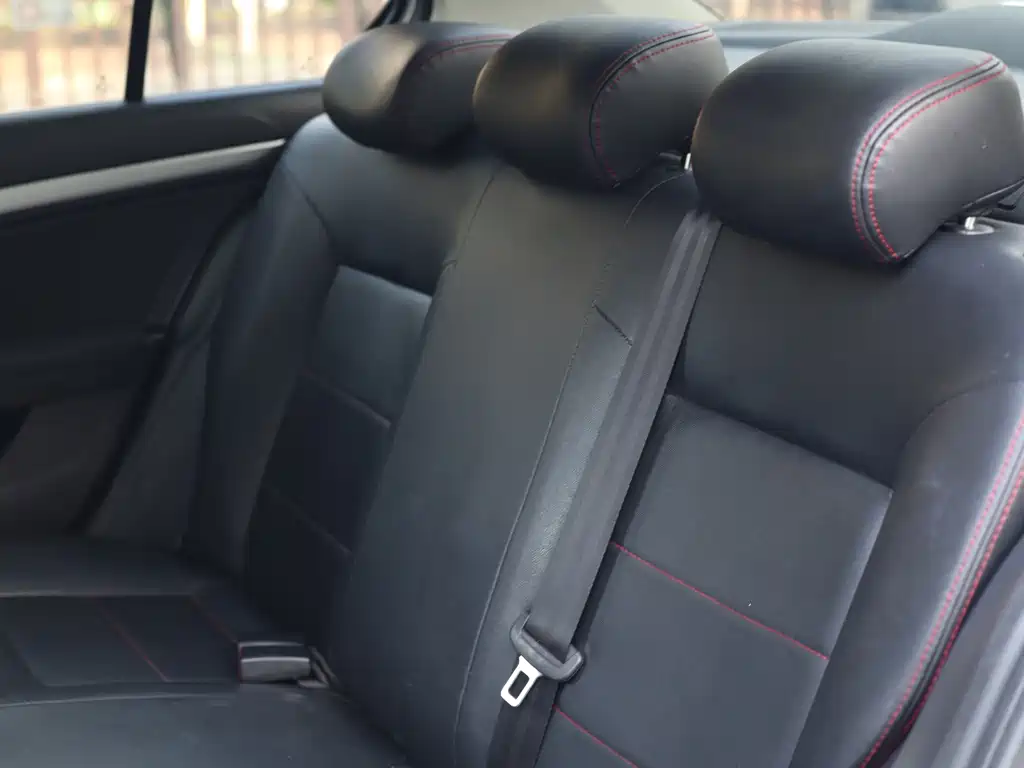 Volkswagen Lavida 2017 1.6L Automatic Fashion Edition