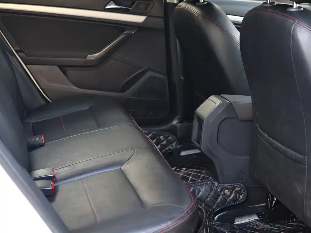 Volkswagen Lavida 2017 1.6L Automatic Fashion Edition