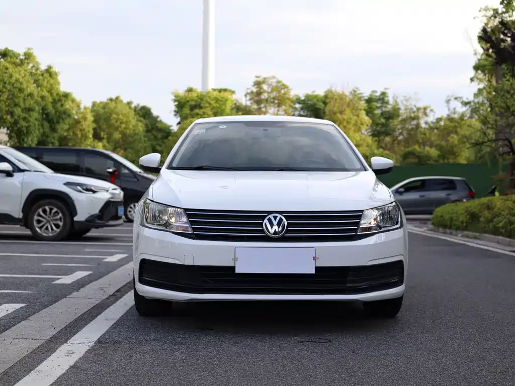 Volkswagen Lavida 2017 1.6L Automatic Fashion Edition