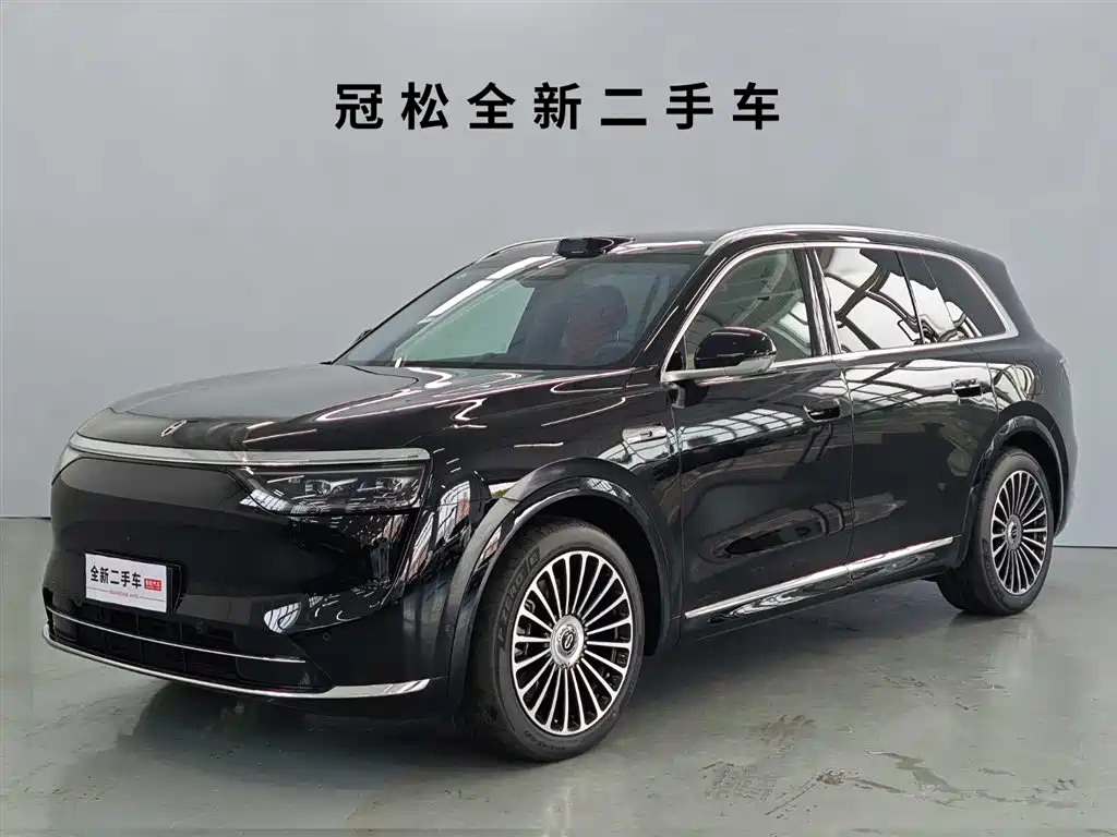 AITO M8 2025 EREV Max 37kWh 6-Seater 192-Line LiDAR