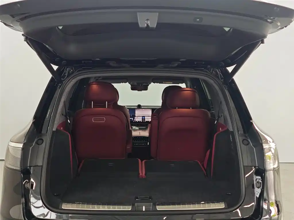 AITO M8 2025 EREV Max 37kWh 6-Seater 192-Line LiDAR