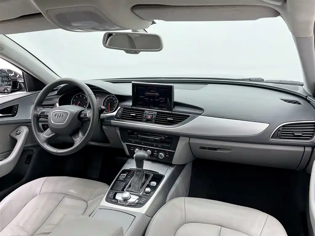 Audi A6L 2012 TFSI Standard