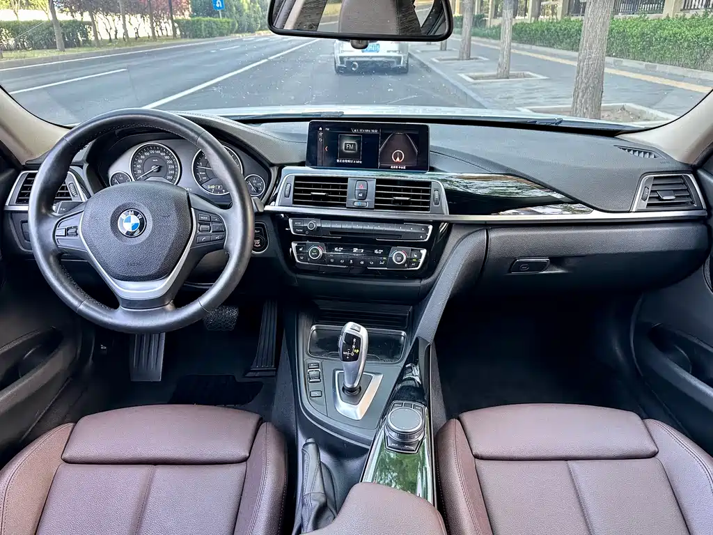 BMW 3 Series 2019 320Li Fashion Edition