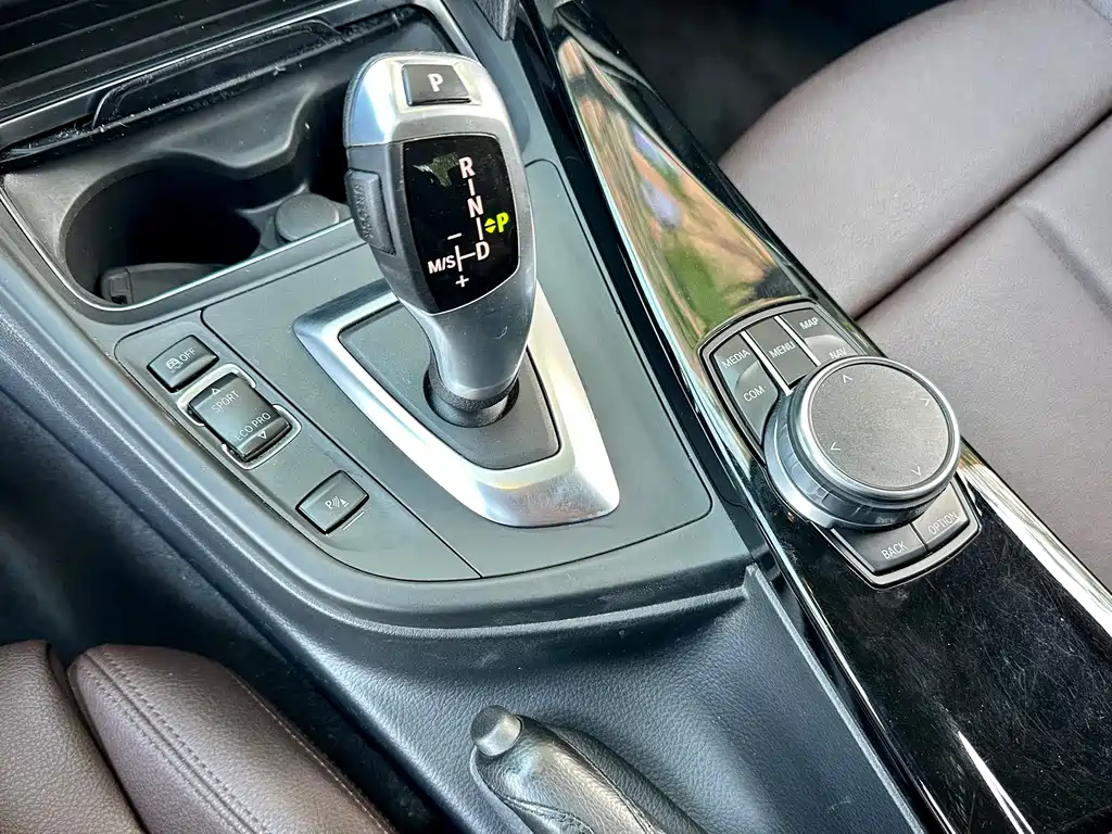 BMW 3 Series 2019 320Li Fashion Edition