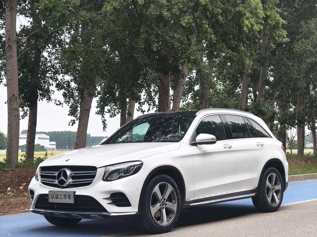 Mercedes-Benz GLC 2017 GLC 260 4MATIC Luxury