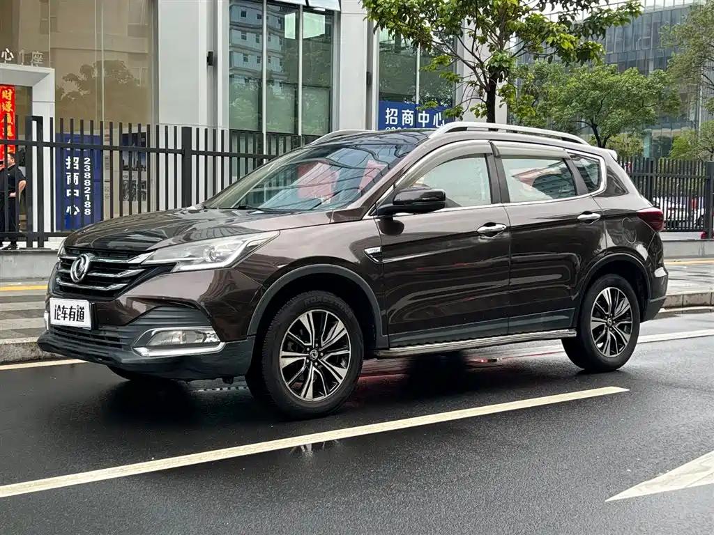 Dongfeng Fengshen AX7 2018 Classic 1.6T Automatic Elite