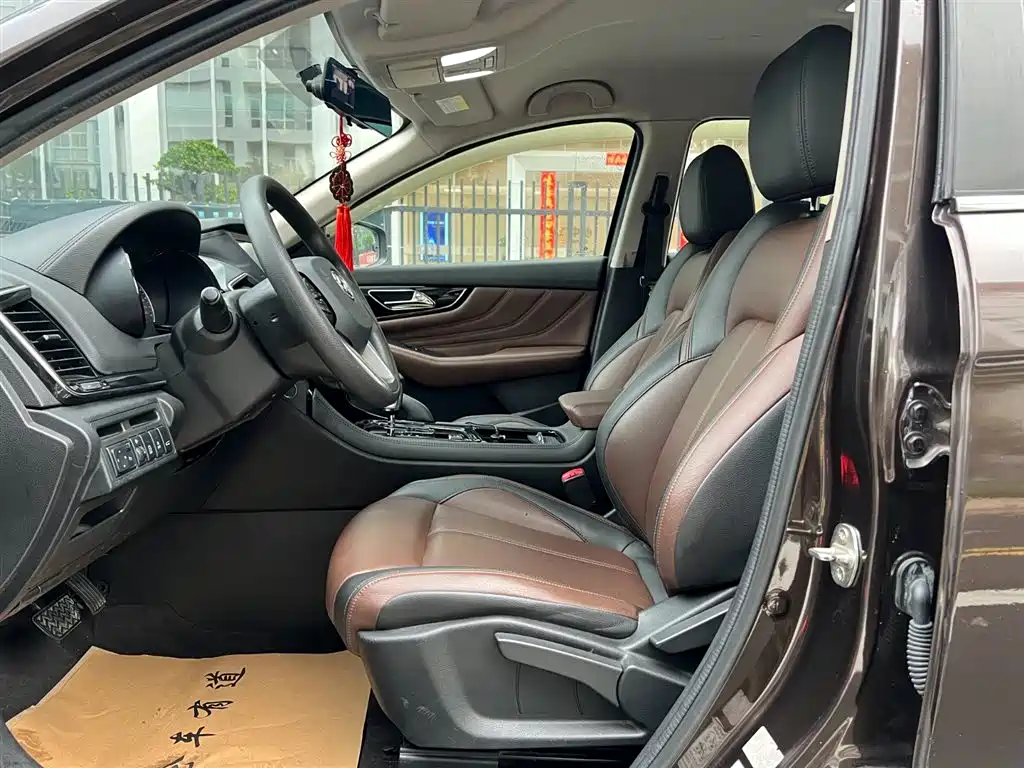 Dongfeng Fengshen AX7 2018 Classic 1.6T Automatic Elite
