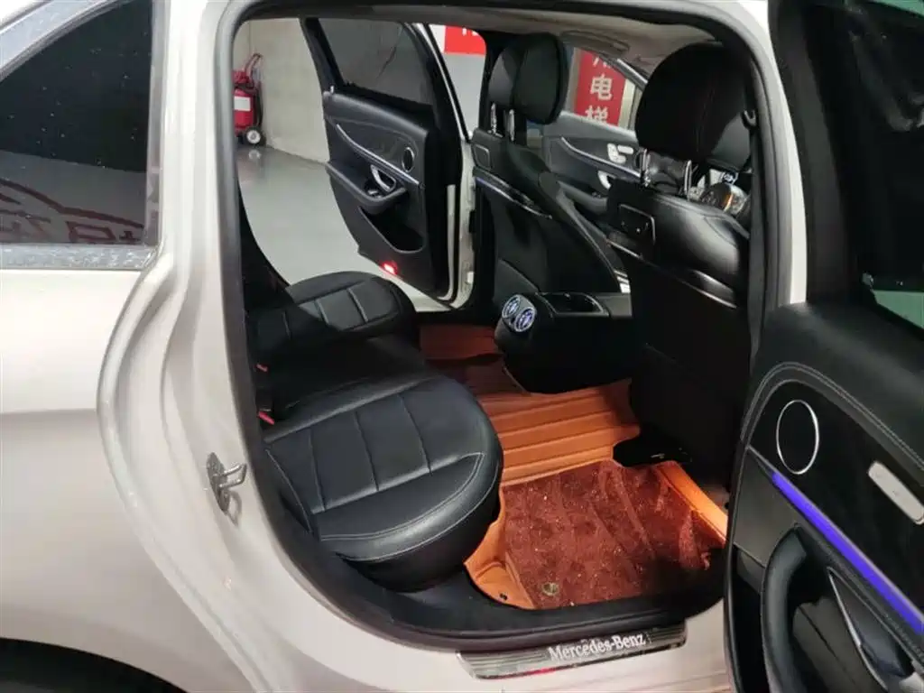 Mercedes-Benz E-Class 2019 E 300 L Sport Fashion Edition