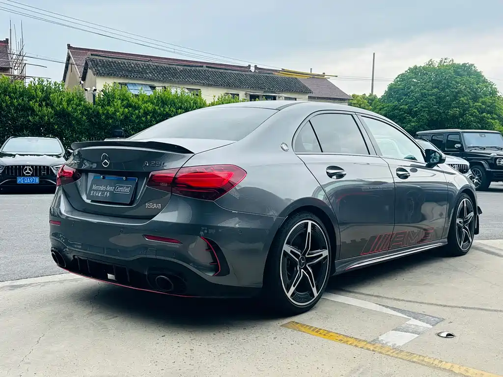 Mercedes-Benz A-Class AMG 2025 AMG A 35 L 4MATIC