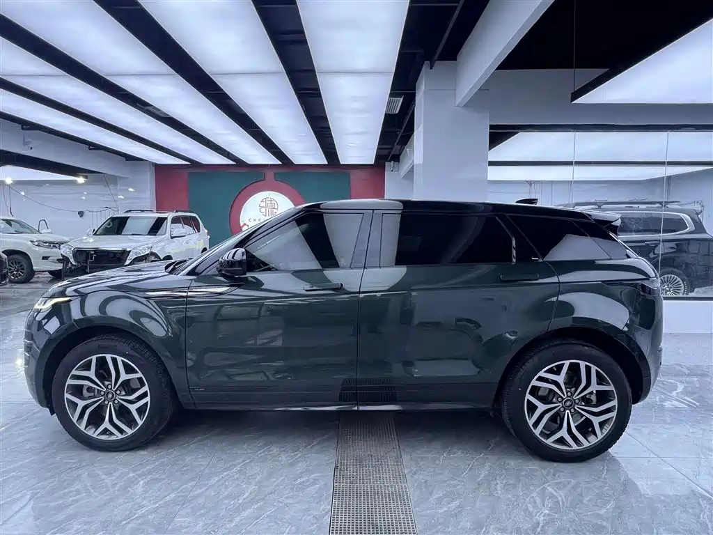 Range Rover Evoque L 2021 249PS R-Dynamic First Edition