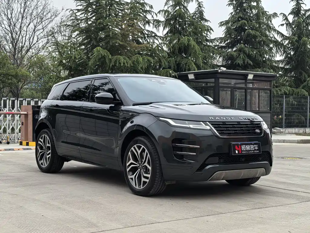Range Rover Evoque L 2024 SE