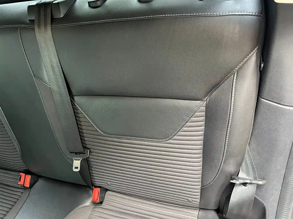 Ford Focus 2018 Hatchback Classic EcoBoost 180 Auto Elite Trim
