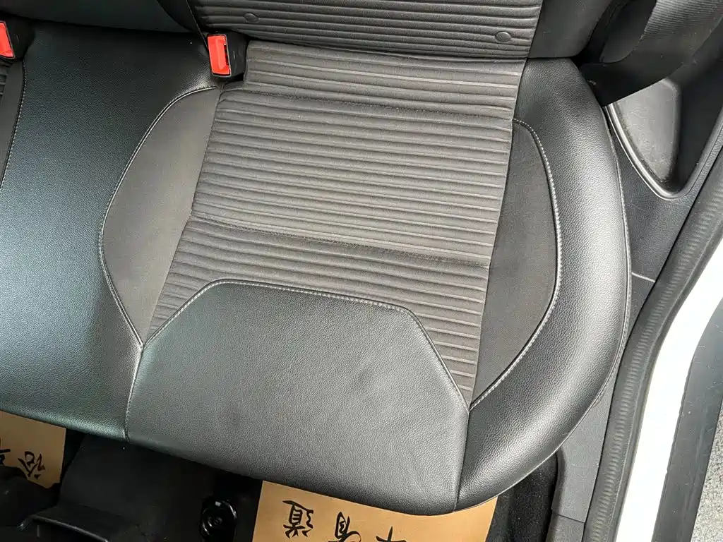 Ford Focus 2018 Hatchback Classic EcoBoost 180 Auto Elite Trim