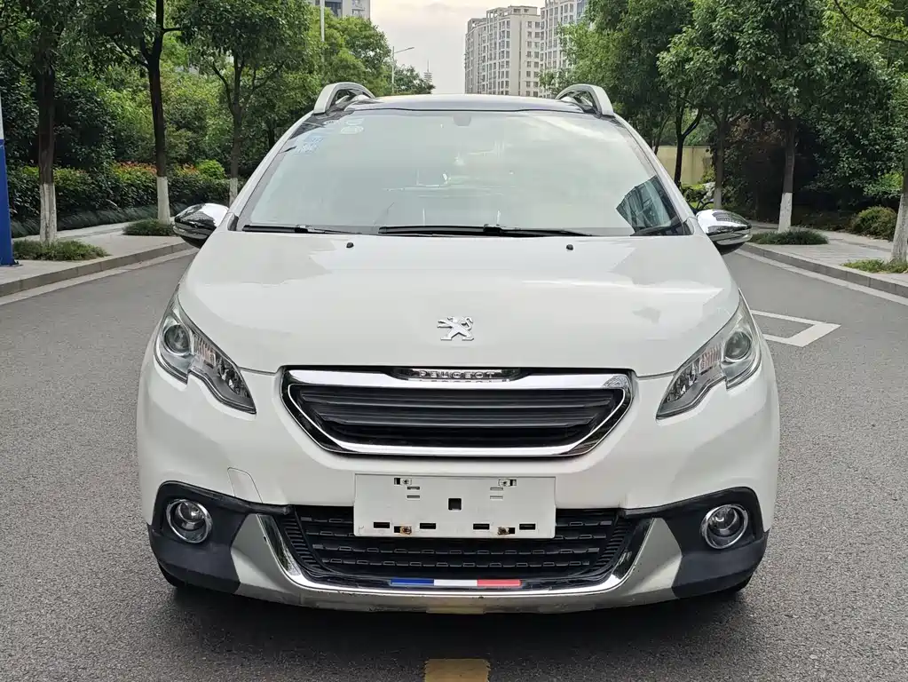 Peugeot 2008 2015 1.6L Automatic Play Cool Edition