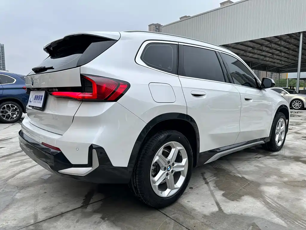 BMW X1 2023 sDrive20Li X Design Package