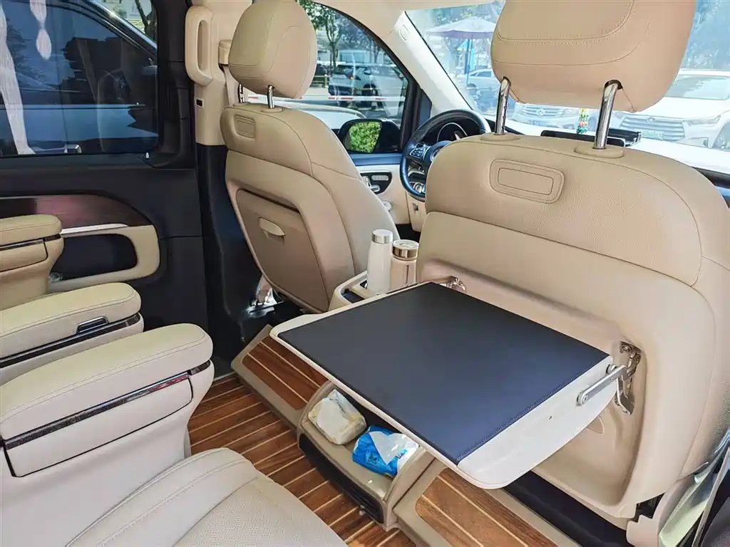 Mercedes-Benz V-Class 2021 V 260 Pilot Edition