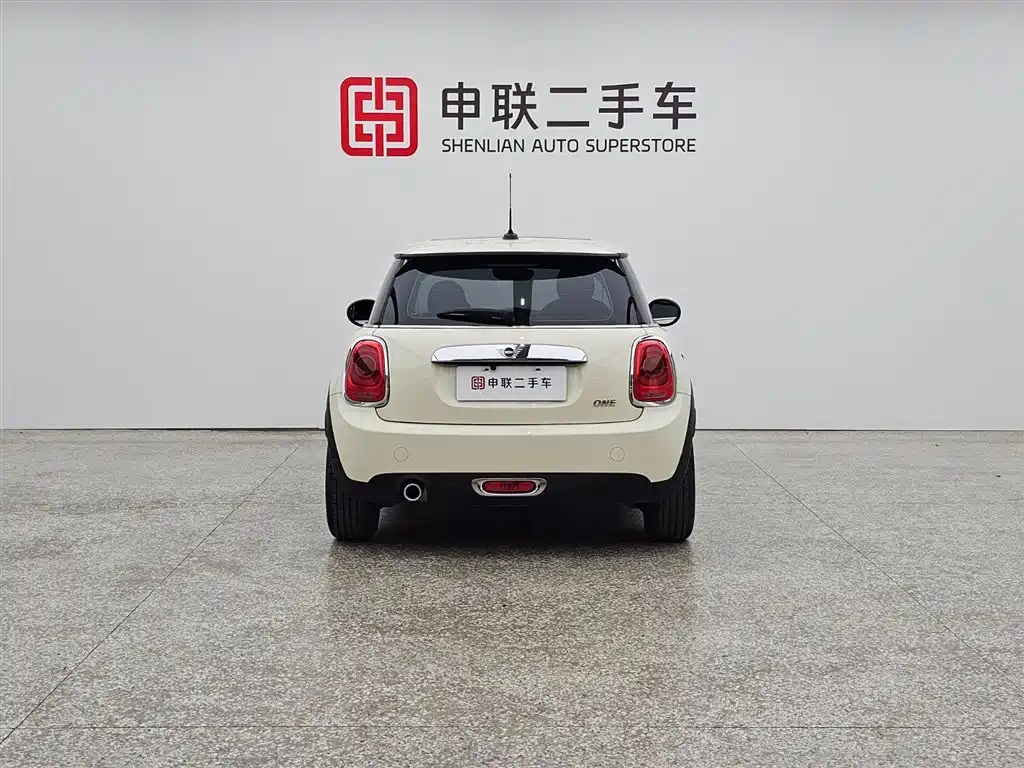MINI 2021 1.5T ONE PLUS