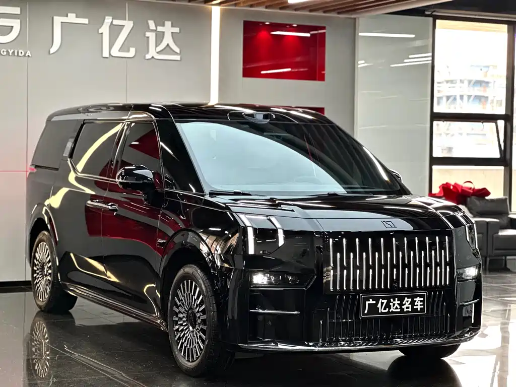 Zeekr 009 2024 6-Seater Executive Edition AWD 108kWh