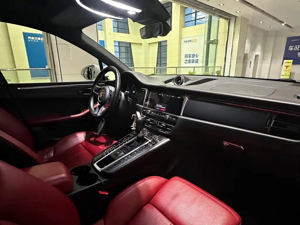Porsche Macan 2020 2.0T