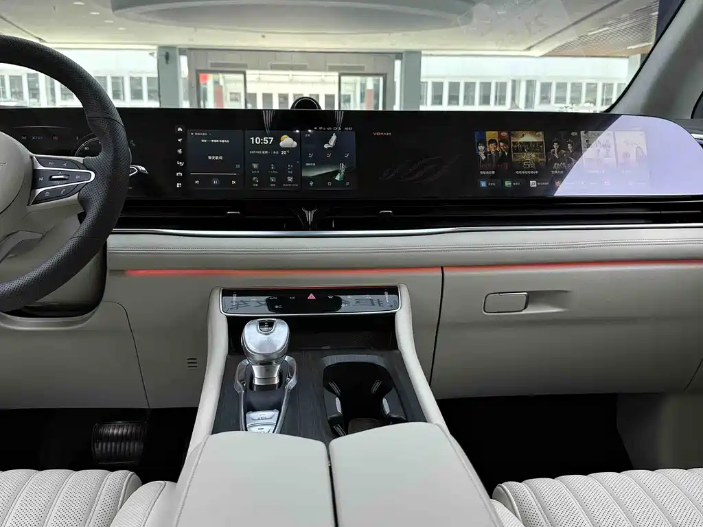 Voyah Dreamer 2024 PHEV Ultra-Long Range Flagship Edition