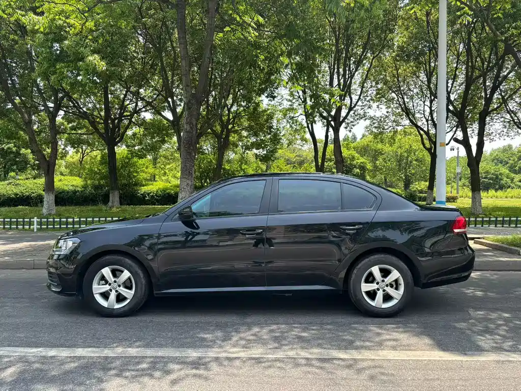 Volkswagen Lavida 2019 1.5L Automatic Fashion Edition China VI