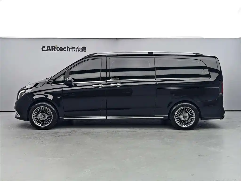 Mercedes-Benz Vito 2023 2.0T Business Edition 7-Seater