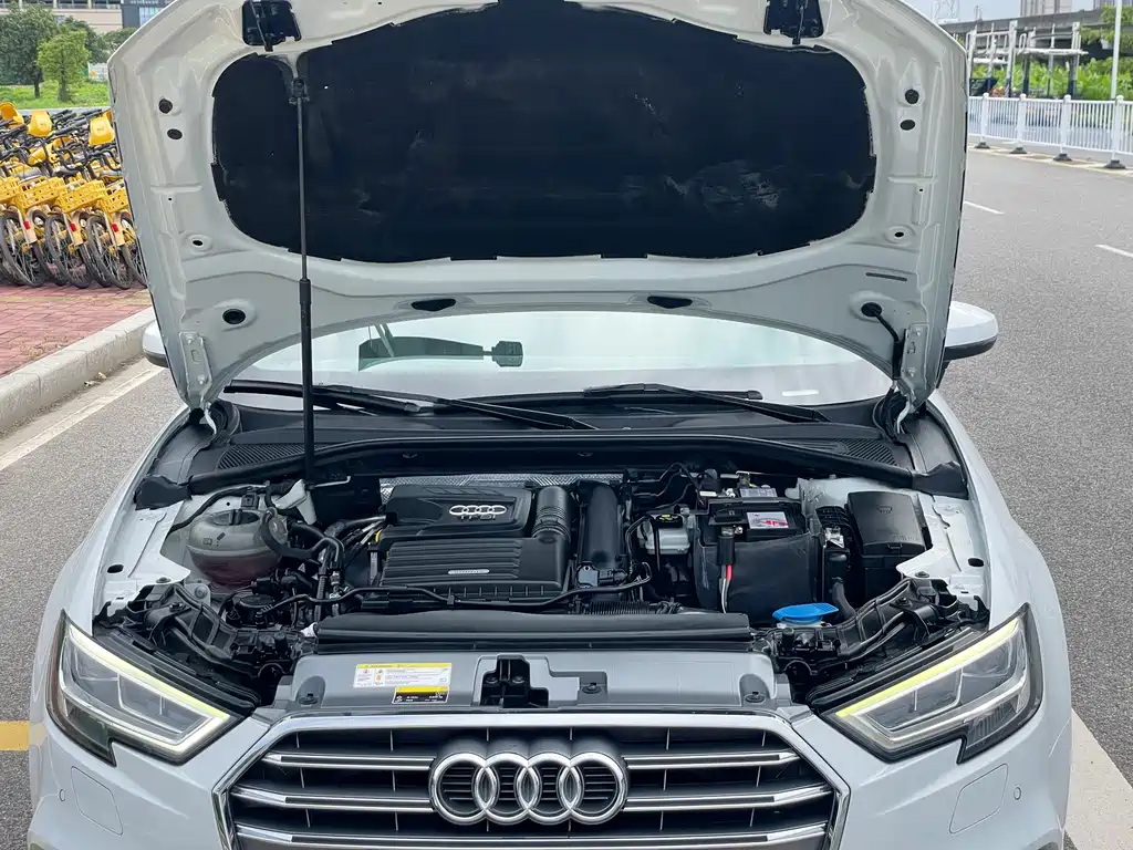 Audi A3 2020 Limousine 35 TFSI Sport China VI