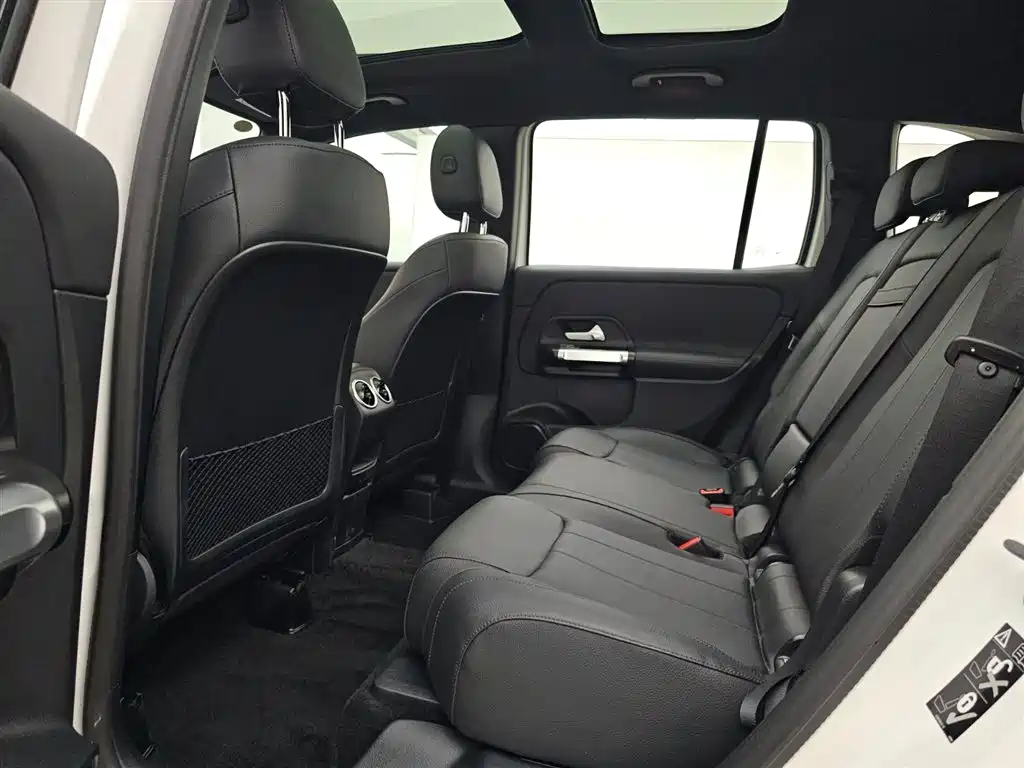 Mercedes-Benz GLB 2024 Facelift GLB 200 Dynamic