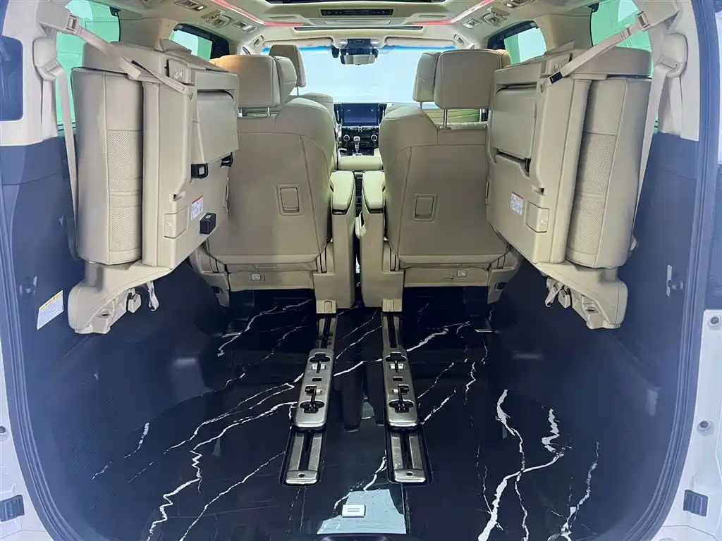 Toyota Alphard 2020 Hybrid 2.5L Premium Edition