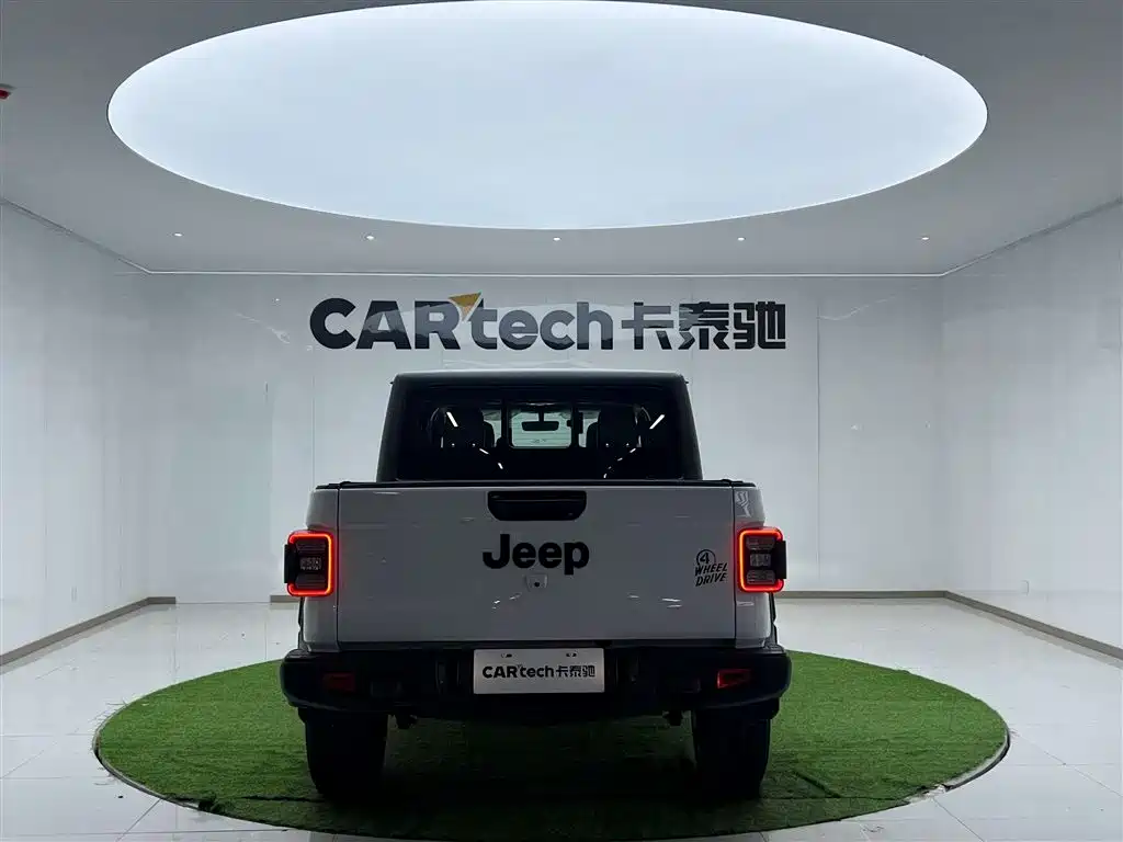 2023 Jeep Gladiator Overland 3.6L