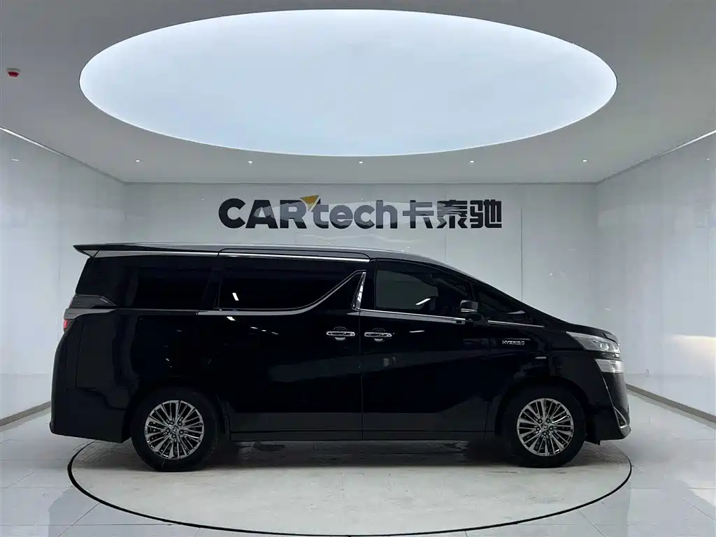 Toyota Vellfire 2019 Hybrid 2.5L HV Premium Edition