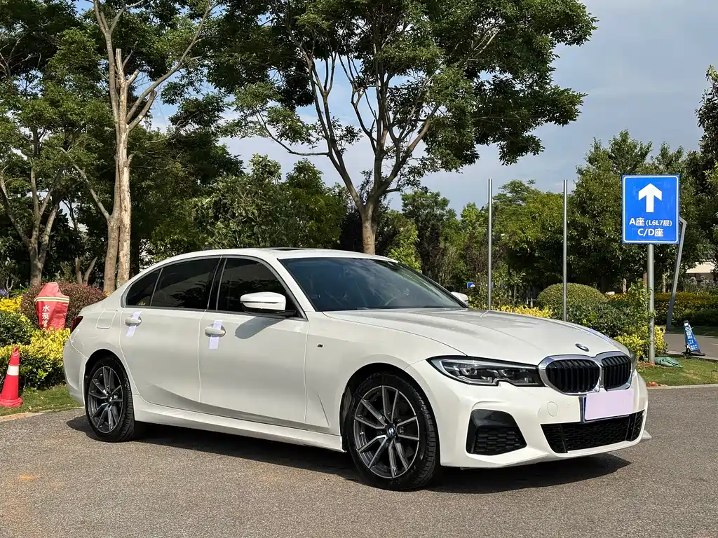 BMW 3 Series 2020 Facelift 325Li M Sport Package - фото 3