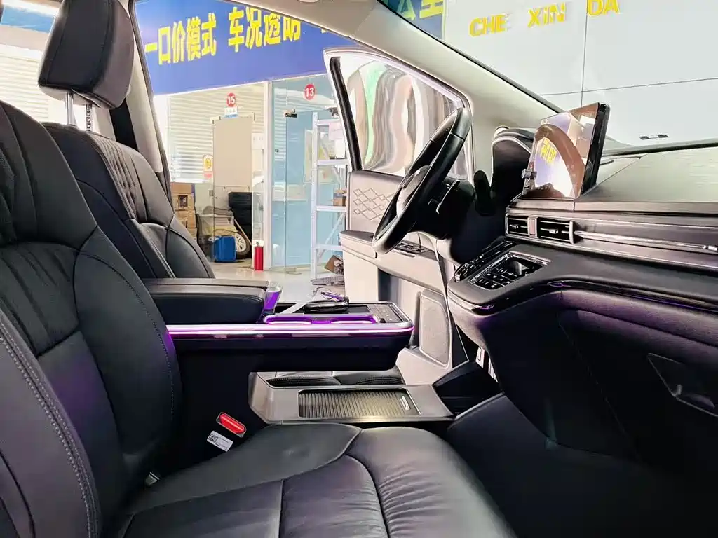 Honda Elysion 2024 2.0L e:HEV Luxury Edition