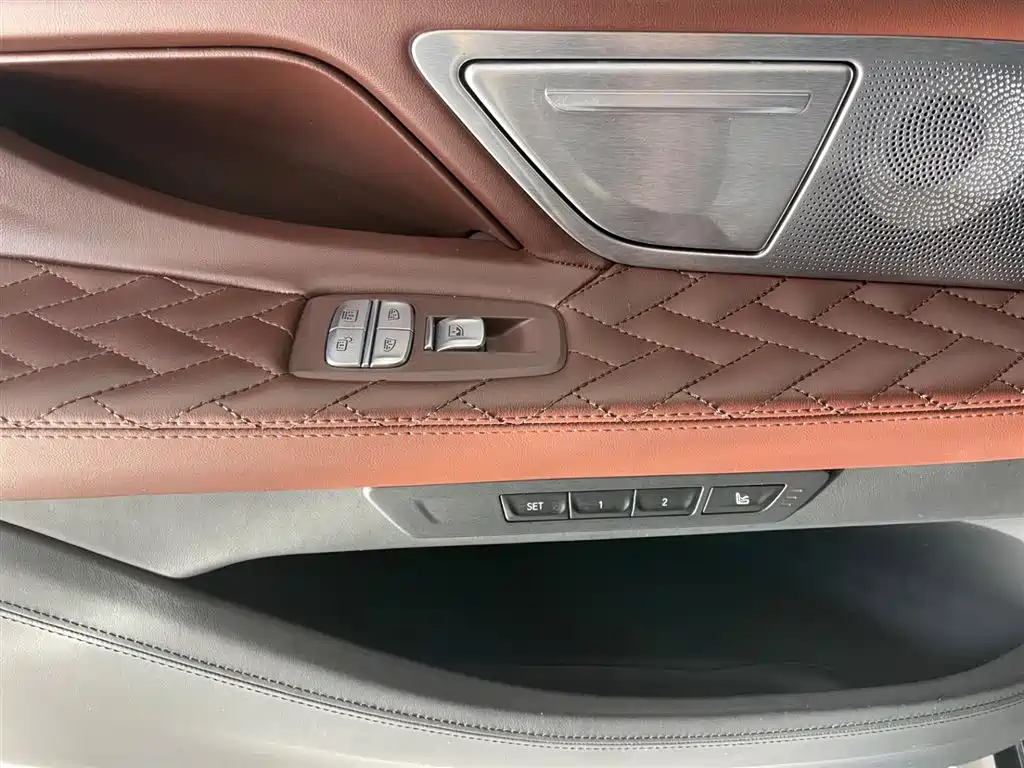 BMW 7 Series 2019 740Li xDrive Executive M Sport Package