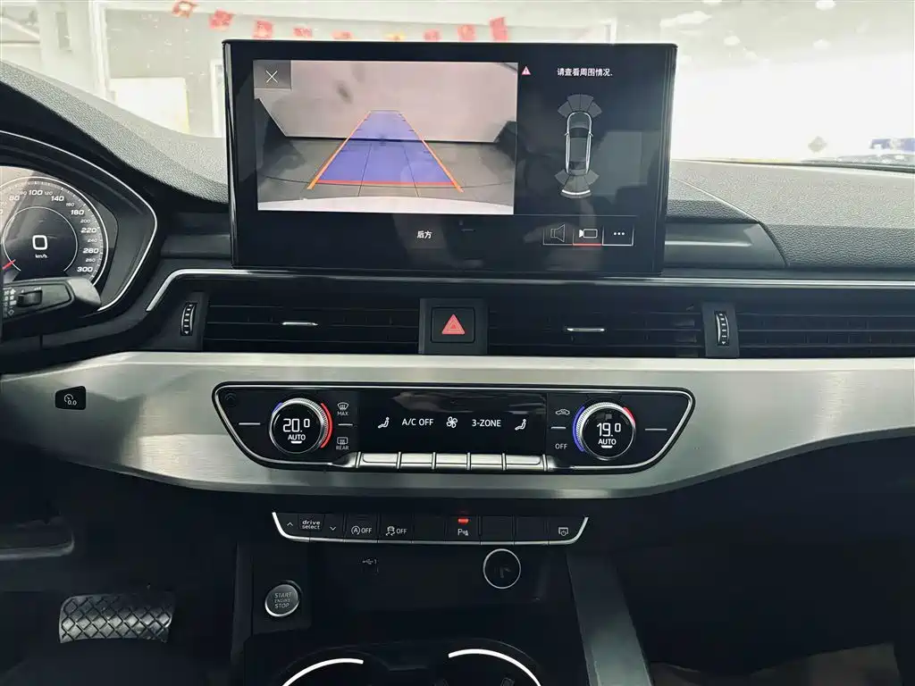 Audi A4L 2022 40 TFSI Fashion Dynamic