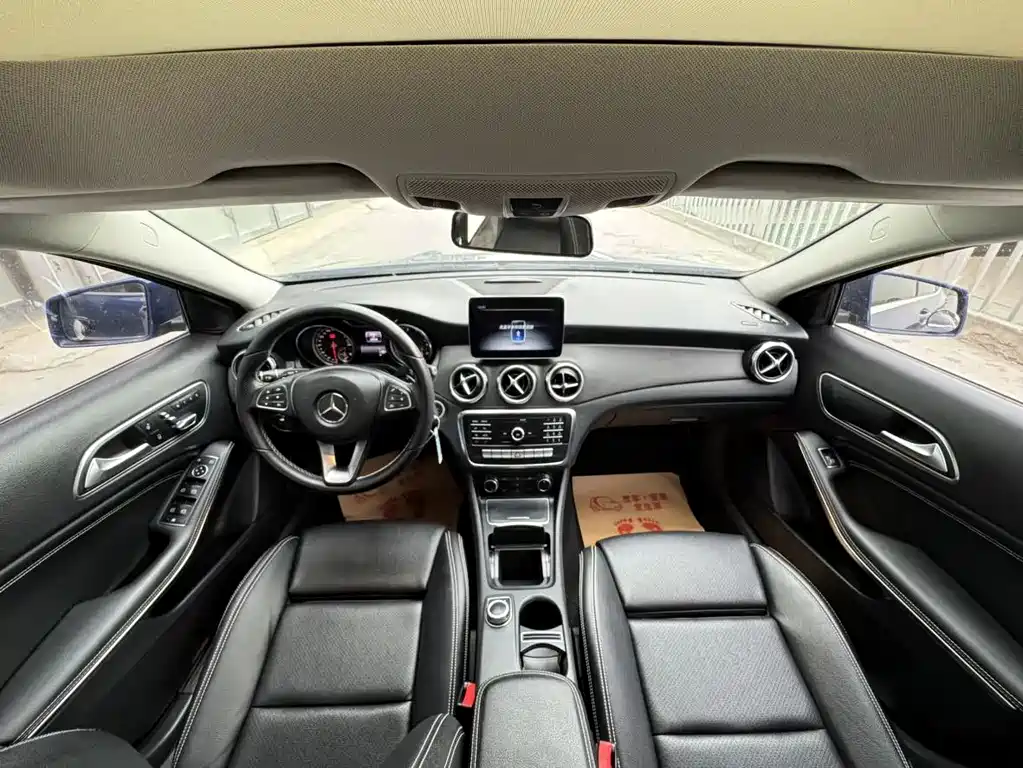 Mercedes-Benz GLA 2018 GLA 200 Dynamic