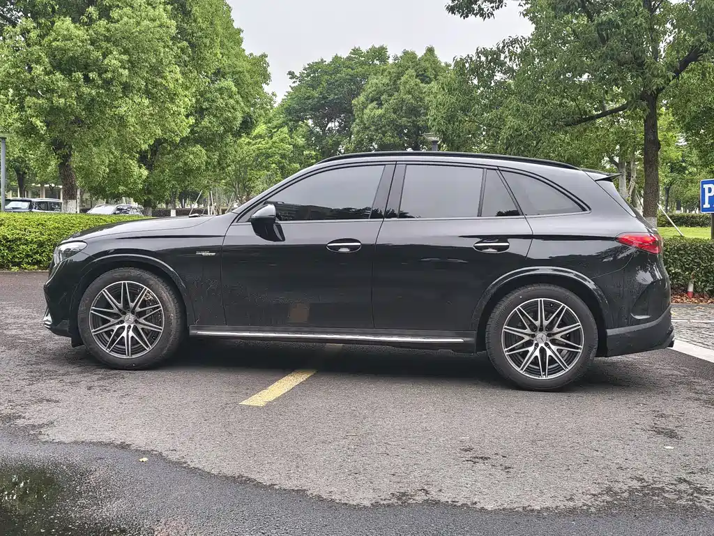 Mercedes-Benz AMG GLC 43 4MATIC 2024
