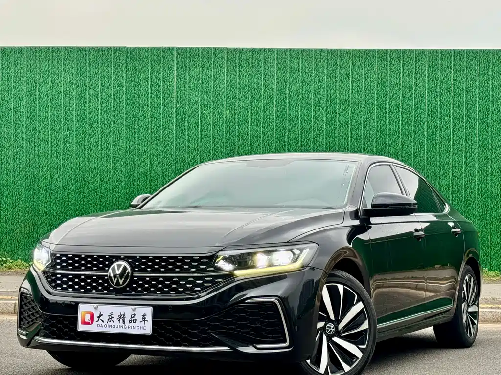 Passat 2022 330TSI Starlight Elite Edition