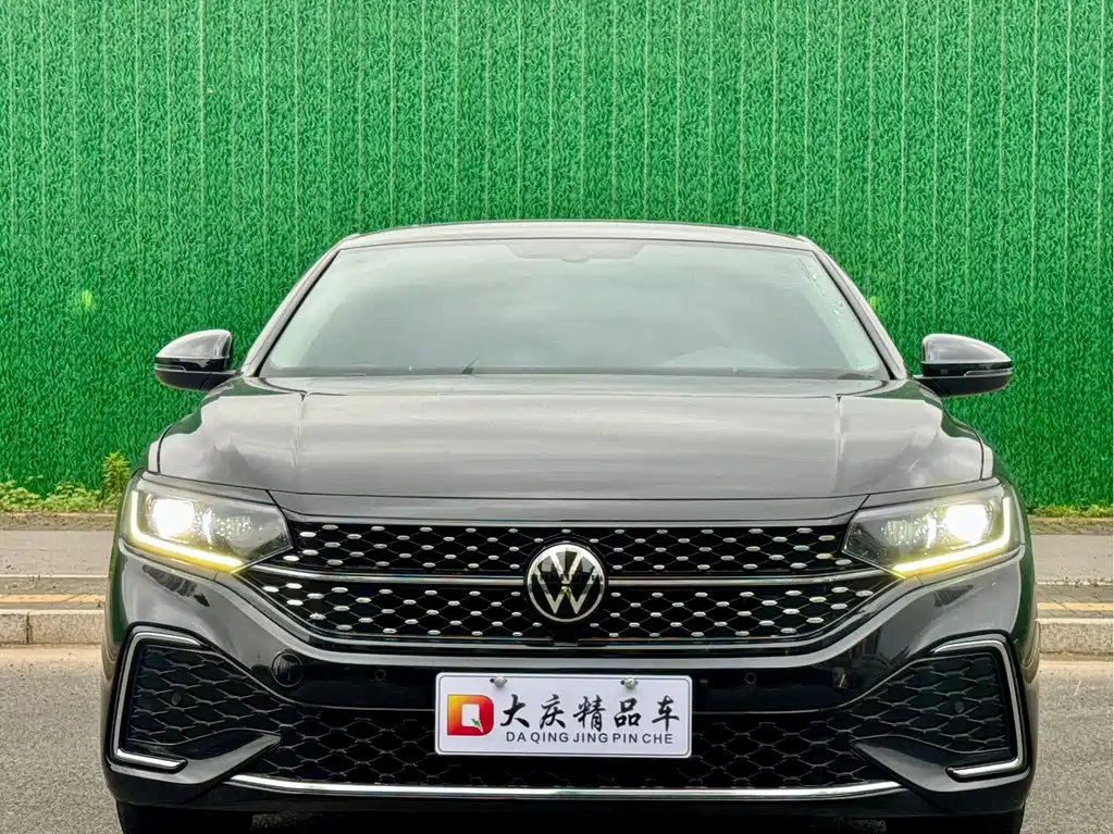 Passat 2022 330TSI Starlight Elite Edition