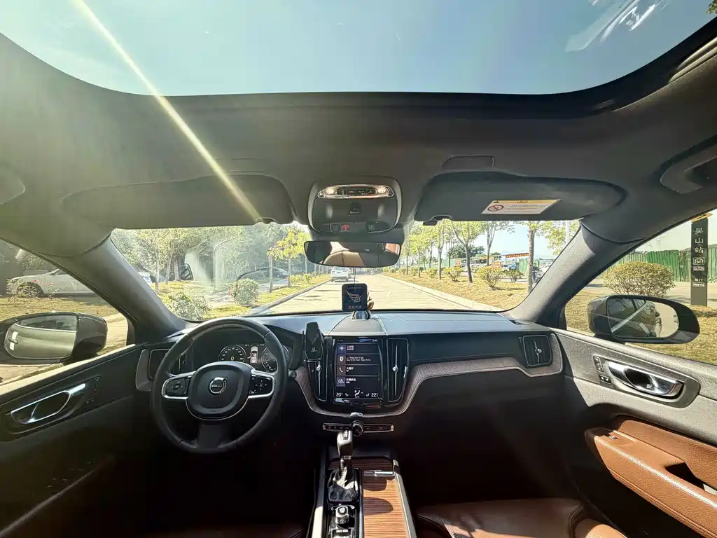 Volvo XC60 2021 T5 AWD