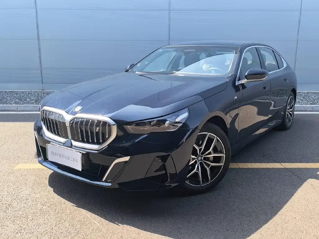 BMW i5 2024 eDrive 35L Luxury M Sport Package