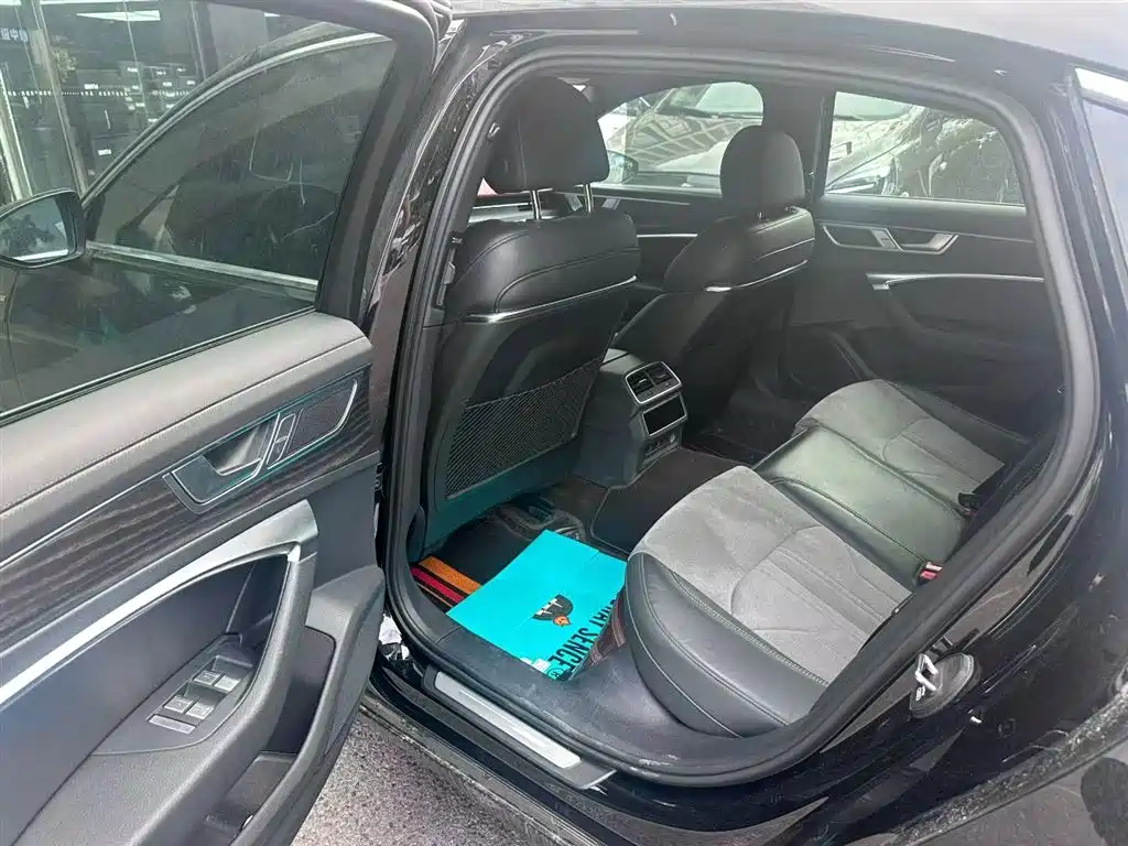 Audi A6L 2024 45 TFSI quattro Zhenxuan Dynamic Edition