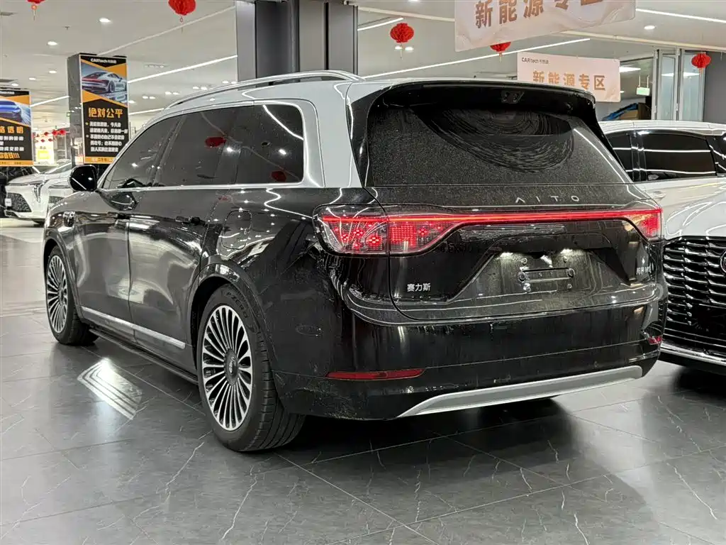 AITO M9 2025 EREV Ultra Edition 52kWh 6-Seater 192-Line LiDAR